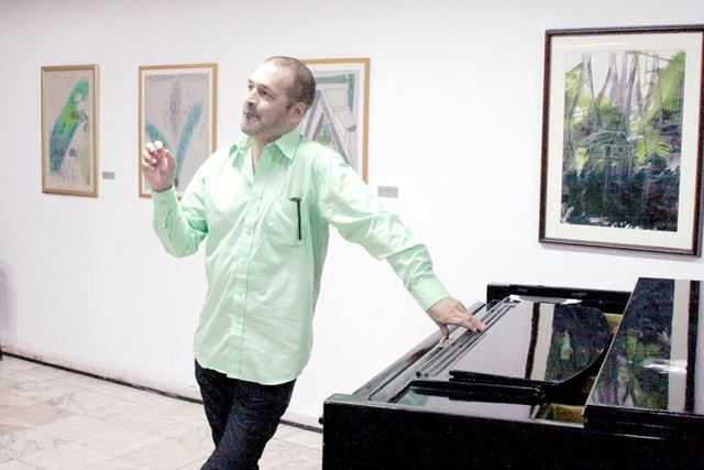 El pianista y compositor Ulises Hernández es profesor de la Academia de las Artes.