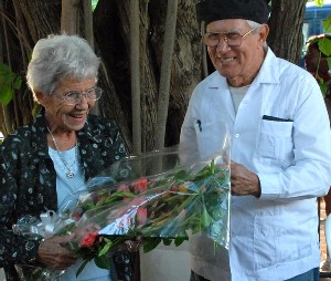 Yolanda Pujols junto al actor Salvador Wood, su esposo durante más de 60 años. Foto: Roberto Suárez/ Granma