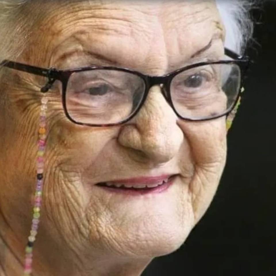 Aris Teresa: Se apaga la voz de Evarista, el alma de Vivir del cuento