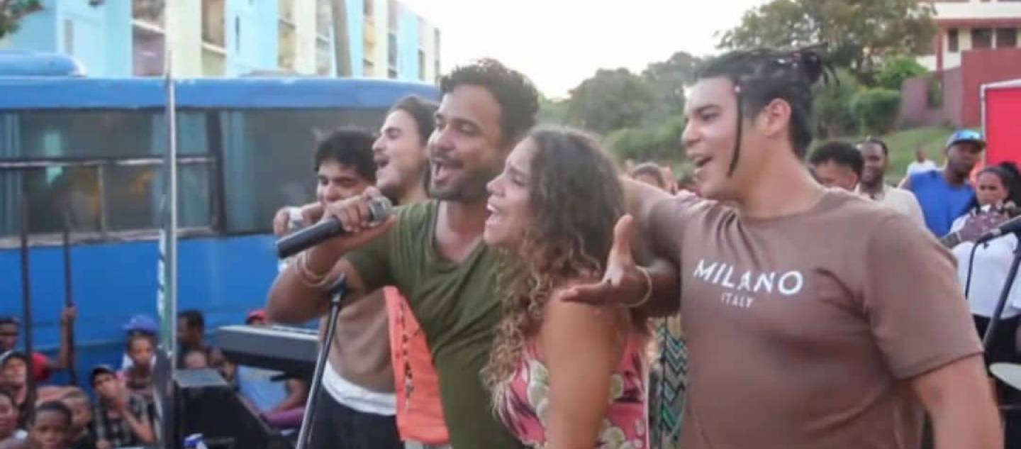 Actores de Regreso al Corazón acompañan gira nacional de Waldo Mendoza