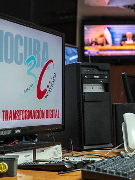 Radiocuba: Tres décadas conectando a Cuba con el mundo